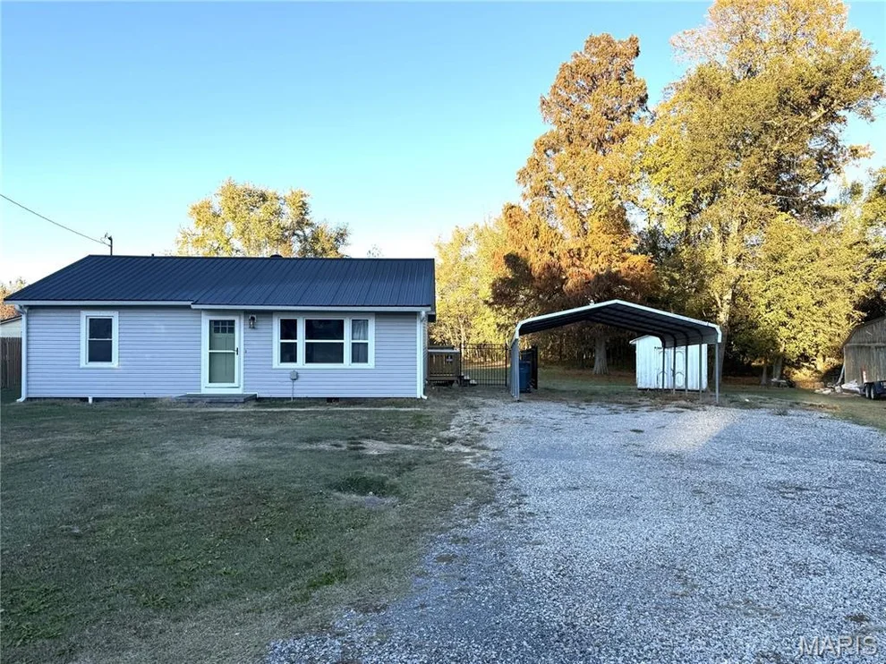 Unit for sale at 312 Pecan Drive, Holcomb, MO 63852