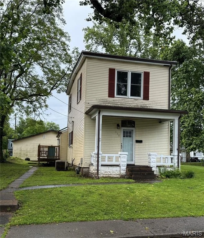 Unit for sale at 110 S 18th Street, Belleville, IL 62226