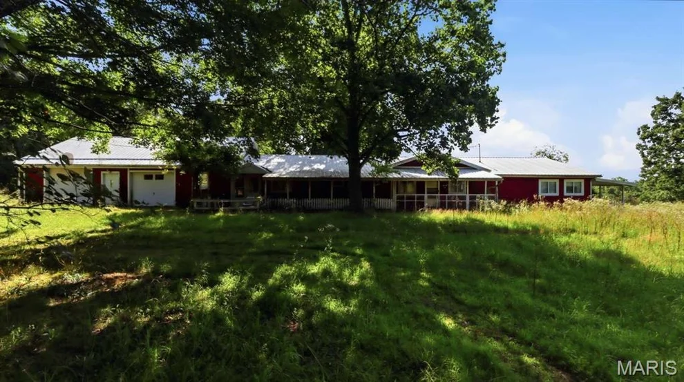 Unit for sale at 13994 Highway C, Licking, MO 65542