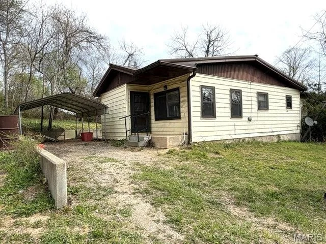 Unit for sale at 16232 Martin Drive, Eminence, MO 65466