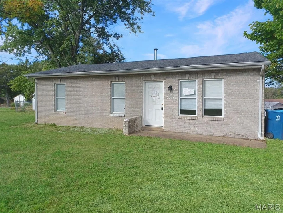 Unit for sale at 4625 Cedar Drive, Hillsboro, MO 63050