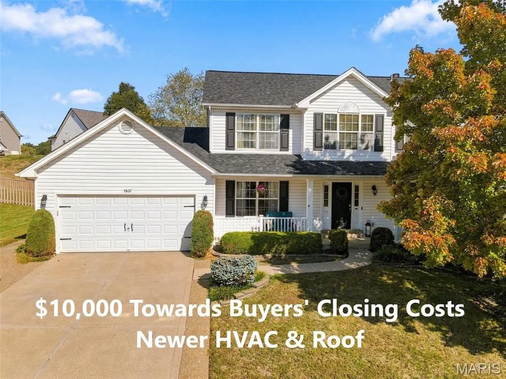 Unit for sale at 1937 Providence Estate Drive, Wentzville, MO 63385