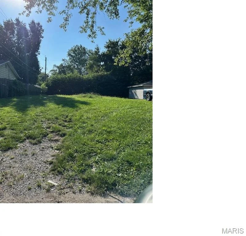 Unit for sale at 120 Saint Leo Drive, East St Louis, IL 62206