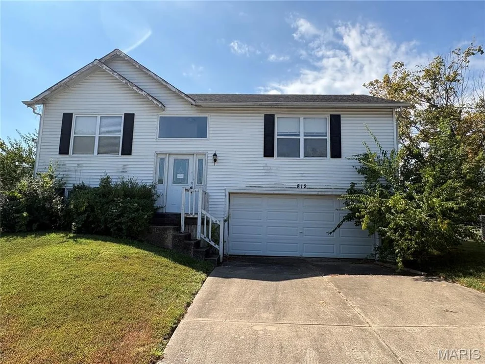 Unit for sale at 812 Patricia Court, Wentzville, MO 63385