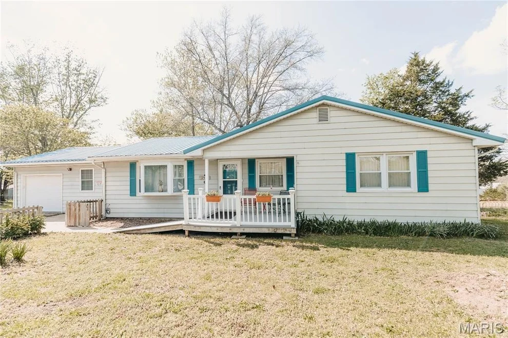 Unit for sale at 12497 Highway 28, Dixon, MO 65459