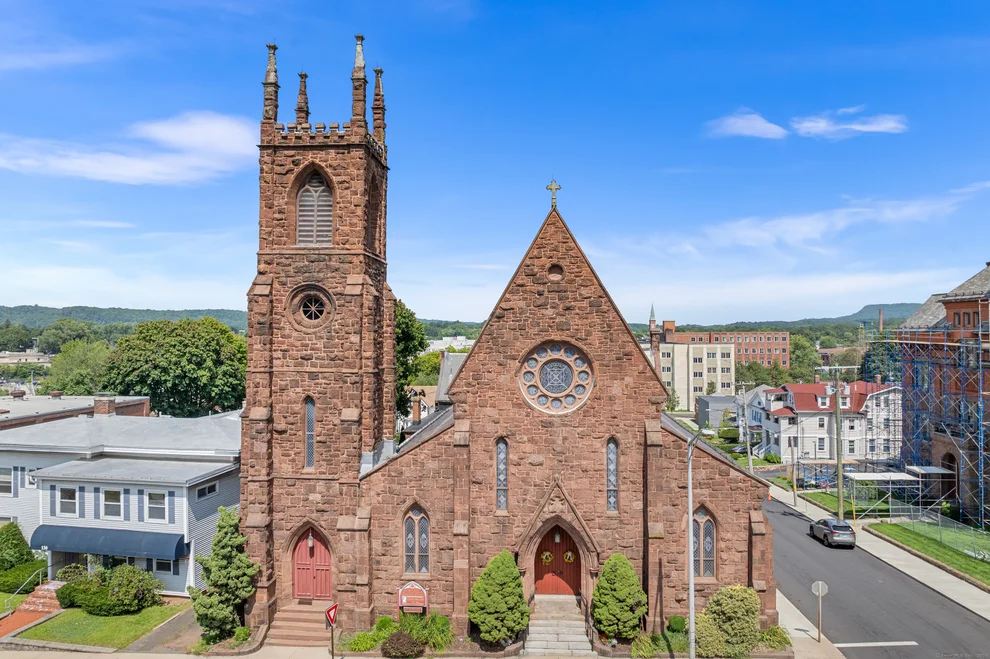 Unit for sale at 136 Main Street, Meriden, CT 06450