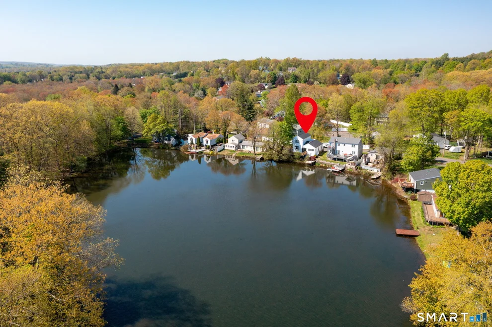 Unit for sale at 12 Grieb Trail, Wallingford, CT 06492