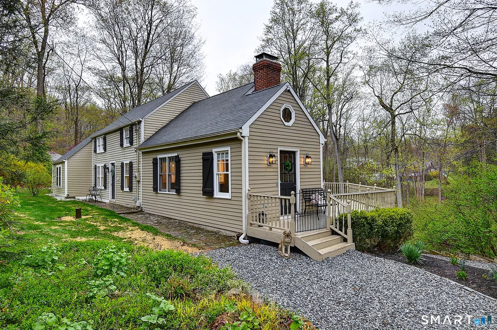 Unit for sale at 27 Chestnut Hill Road, Newtown, CT 06482