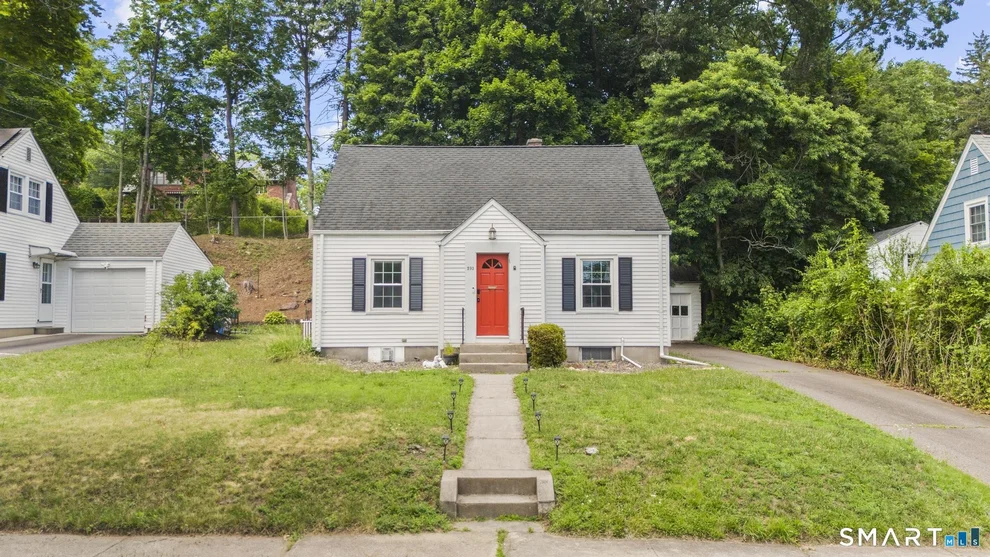 Unit for sale at 293 Winthrop Street, New Britain, CT 06052