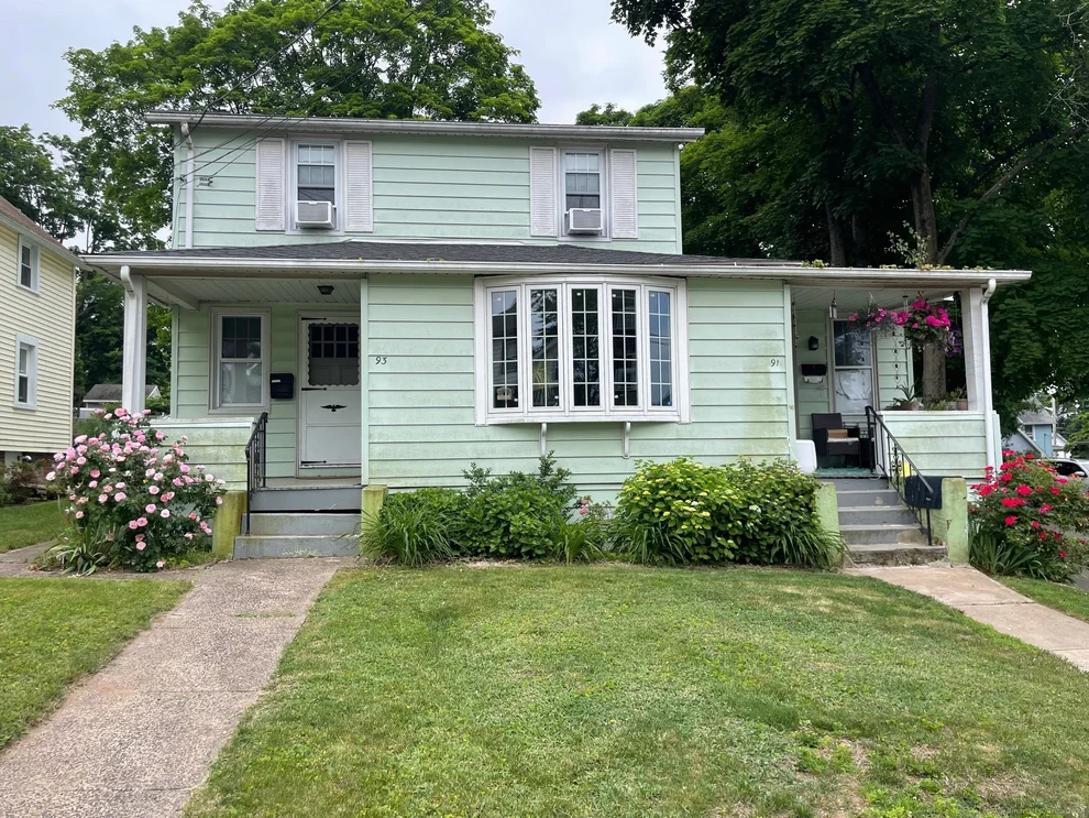 Unit for sale at 93 Franklin Street, Wallingford, CT 06492