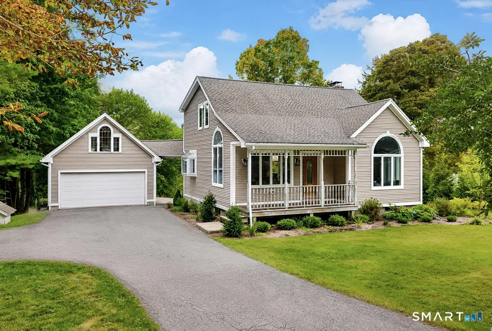 Unit for sale at 131 Killingworth Road, Haddam, CT 06441