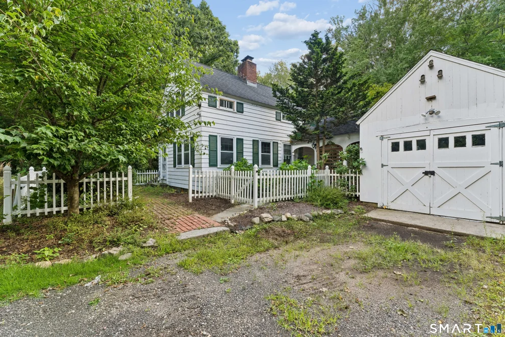 Unit for sale at 170 Main Street, Newtown, CT 06470