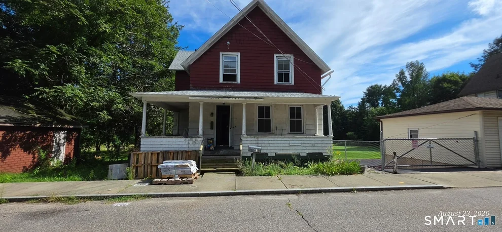 Unit for sale at 17 Daniel Street, Norwich, CT 06360