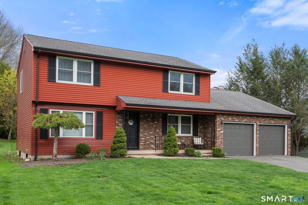 Unit for sale at 69 Patriot Lane, Newington, CT 06111
