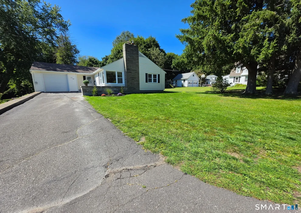 Unit for sale at 48 Center Street, Watertown, CT 06795