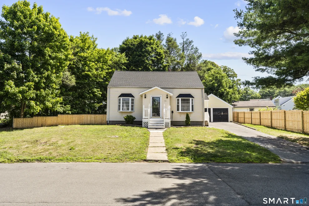 Unit for sale at 110 Minturn Road, Bridgeport, CT 06606