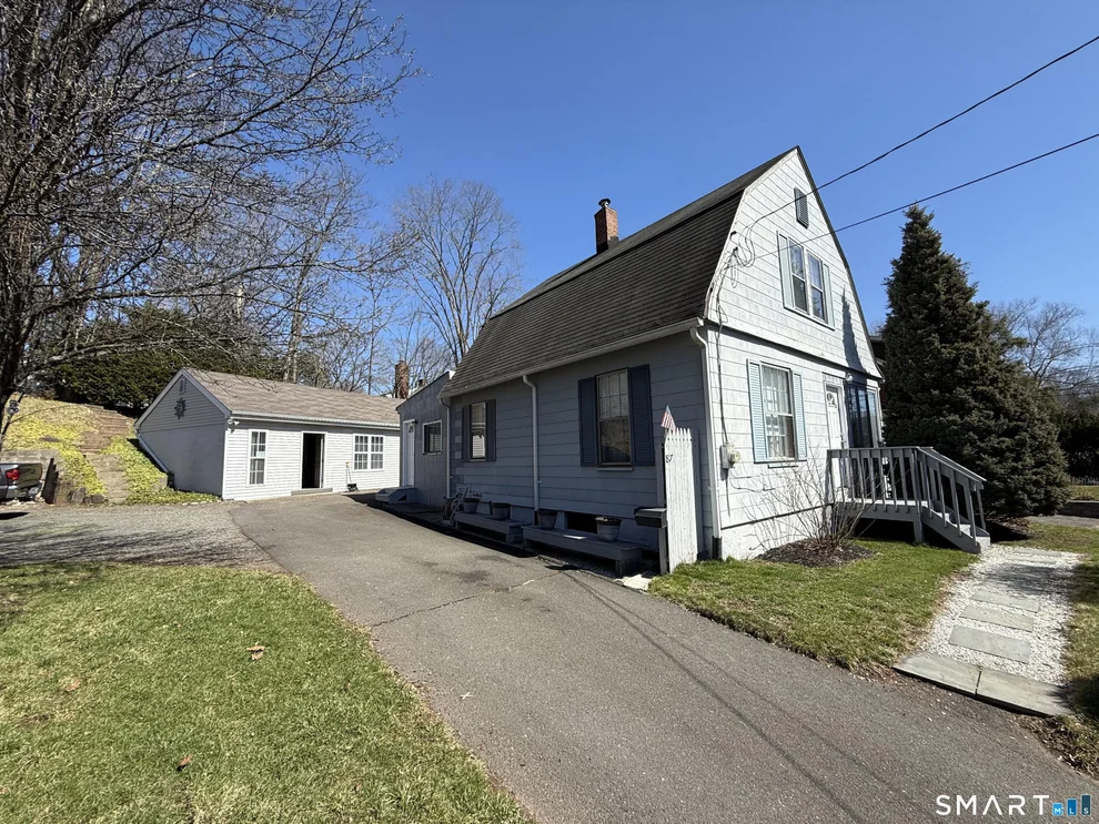Unit for sale at 87 Carter Lane, Southington, CT 06479