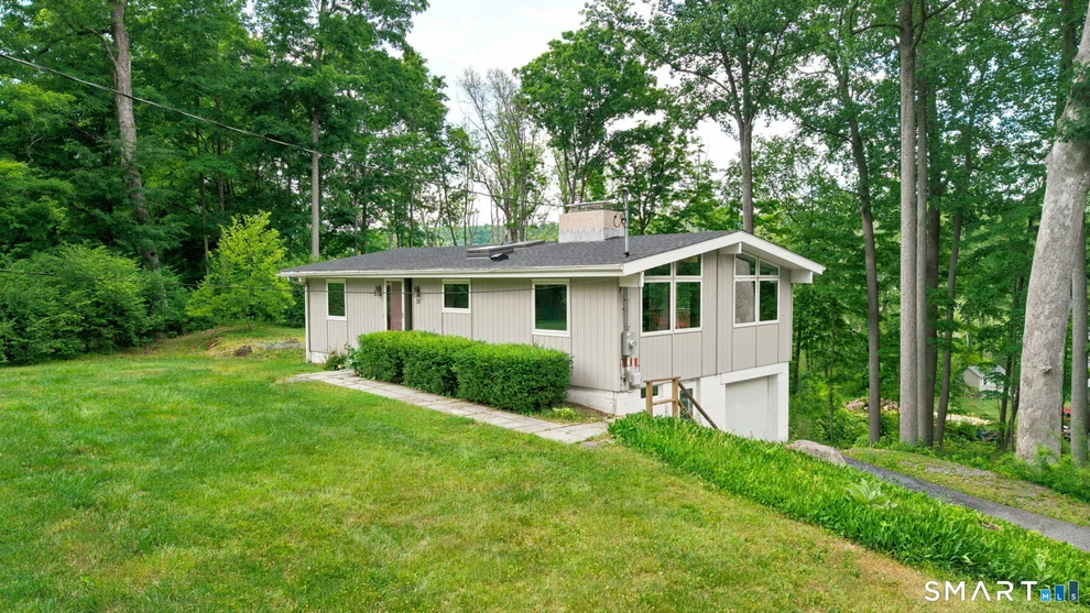 Unit for sale at 18 Craigmoor Road, Ridgefield, CT 06877