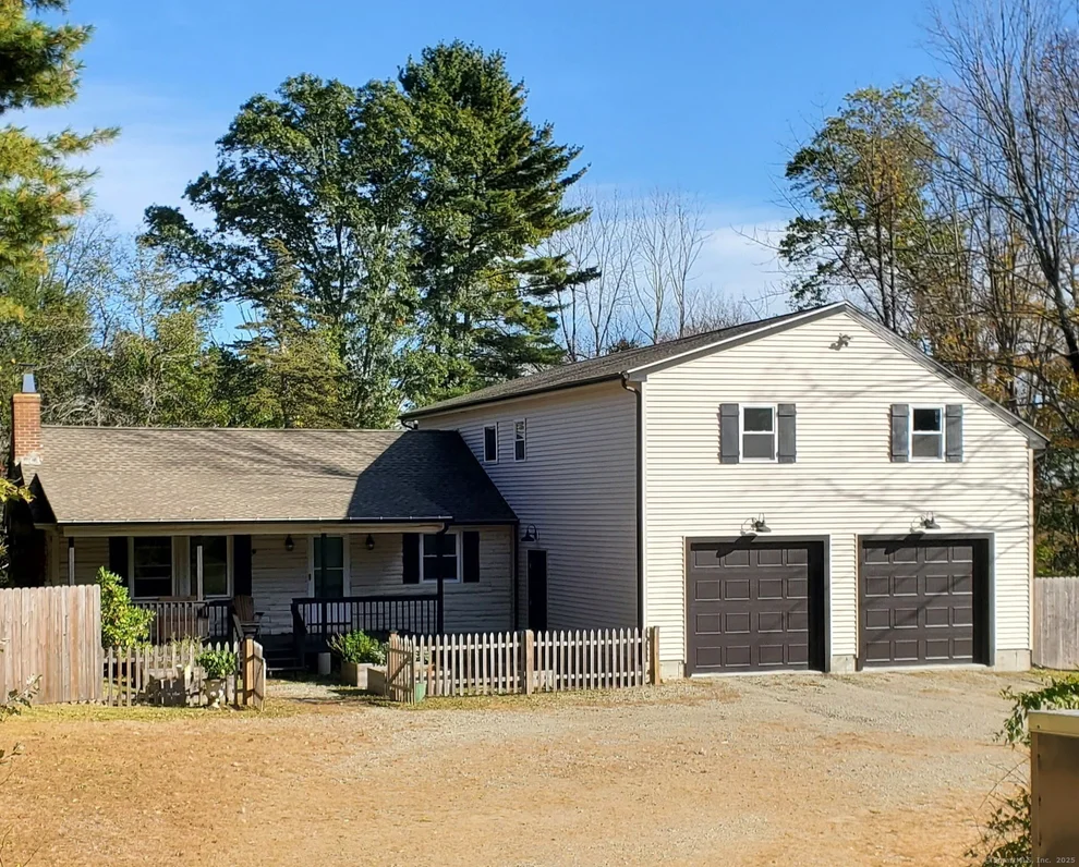 Unit for sale at 93 Jericho Road, Pomfret, CT 06259