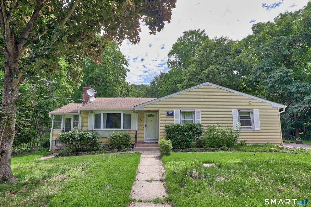 Unit for sale at 52 Gabriel Drive, Naugatuck, CT 06770