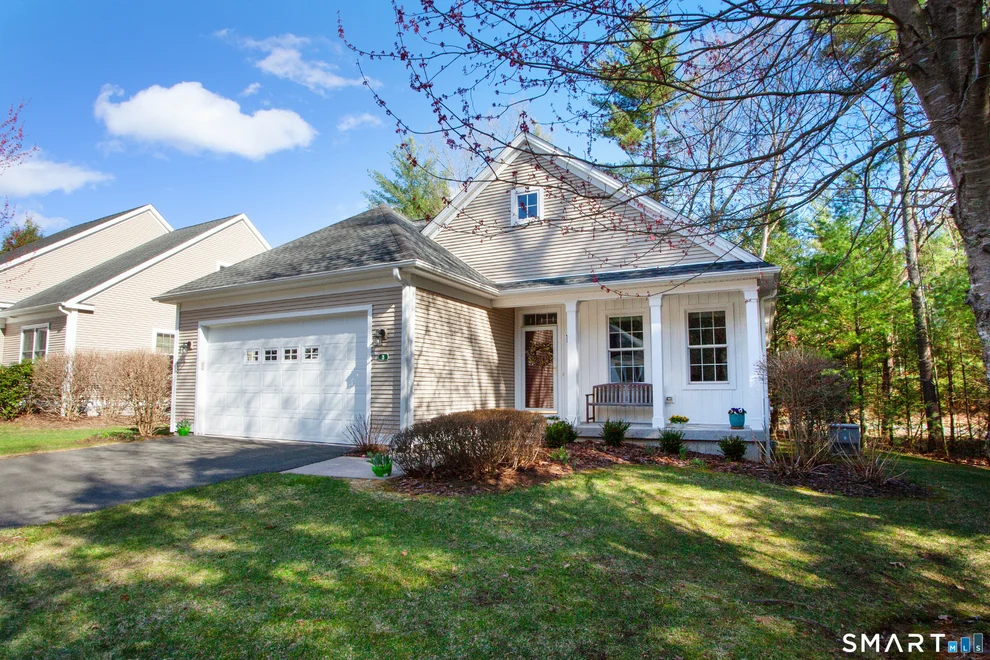 Unit for sale at 3 Ronan Way, Simsbury, CT 06070