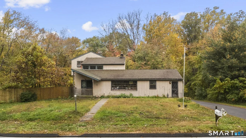 Unit for sale at 198 Straitsville Road, Prospect, CT 06712
