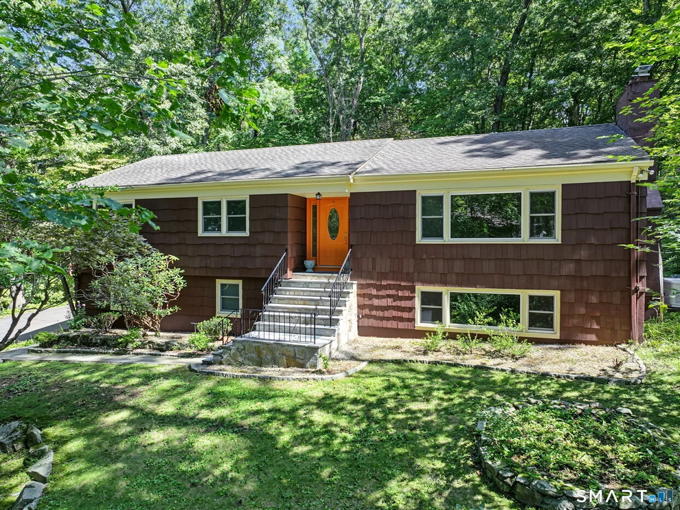Unit for sale at 70 Arrow Head Drive, Stamford, CT 06903