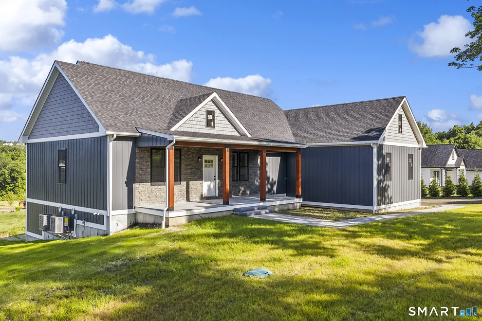 Unit for sale at 191 Northfield Road, Watertown, CT 06795