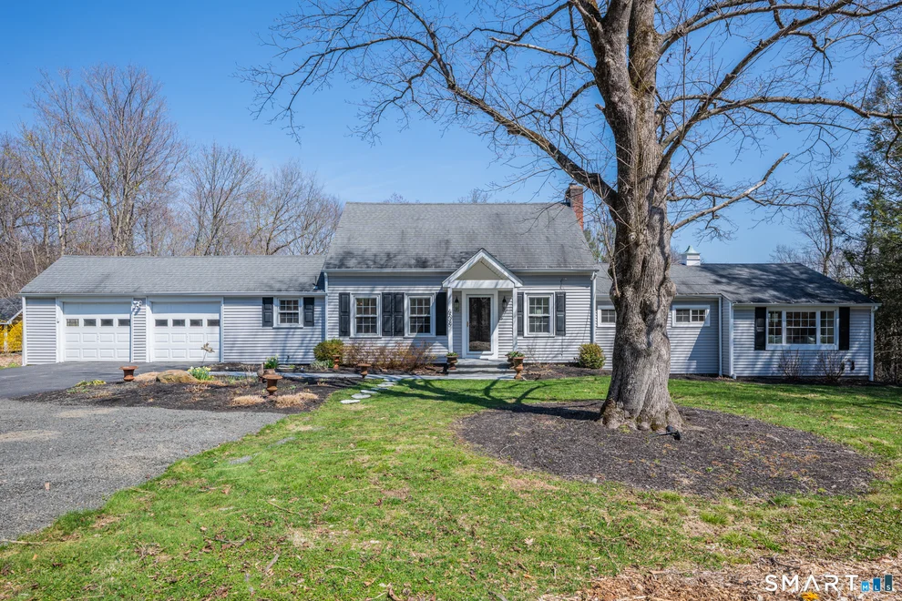 Unit for sale at 408 Breakneck Hill Road, Middlebury, CT 06762