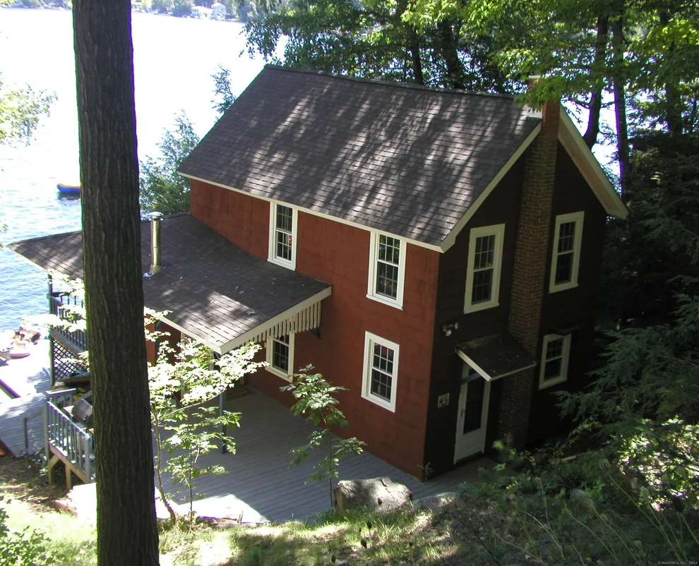 Unit for sale at 732 Wakefield Boulevard, Winchester, CT 06098