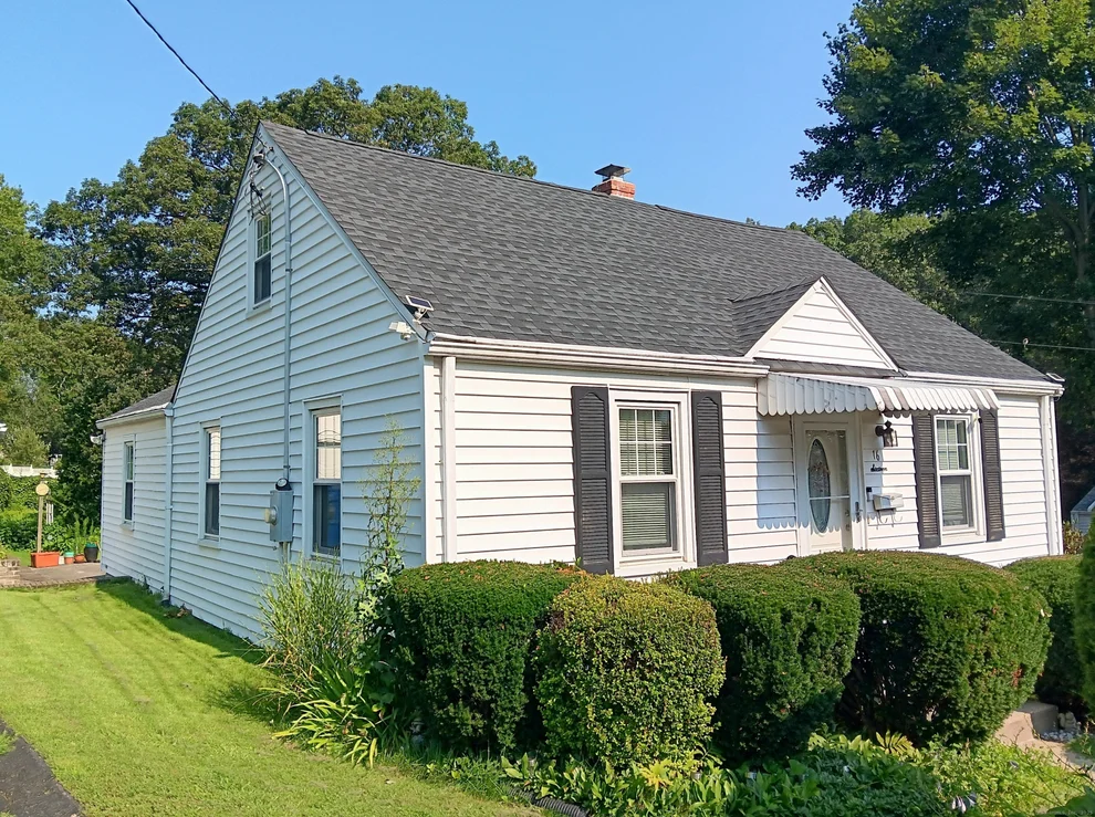 Unit for sale at 16 Highview Street, Waterbury, CT 06708