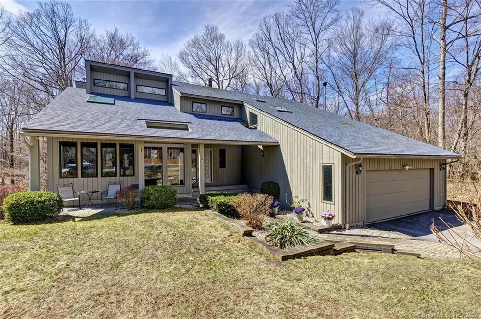 Unit for sale at 25 Eagle Rock Trail, Marlborough, CT 06447