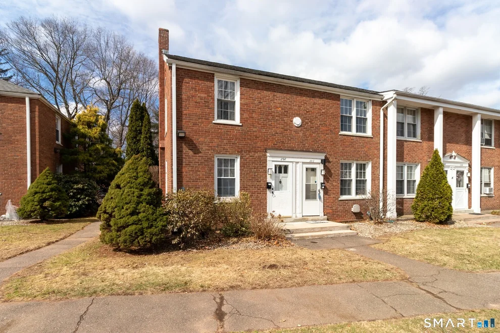 Unit for sale at 28 Garden Drive, Manchester, CT 06040