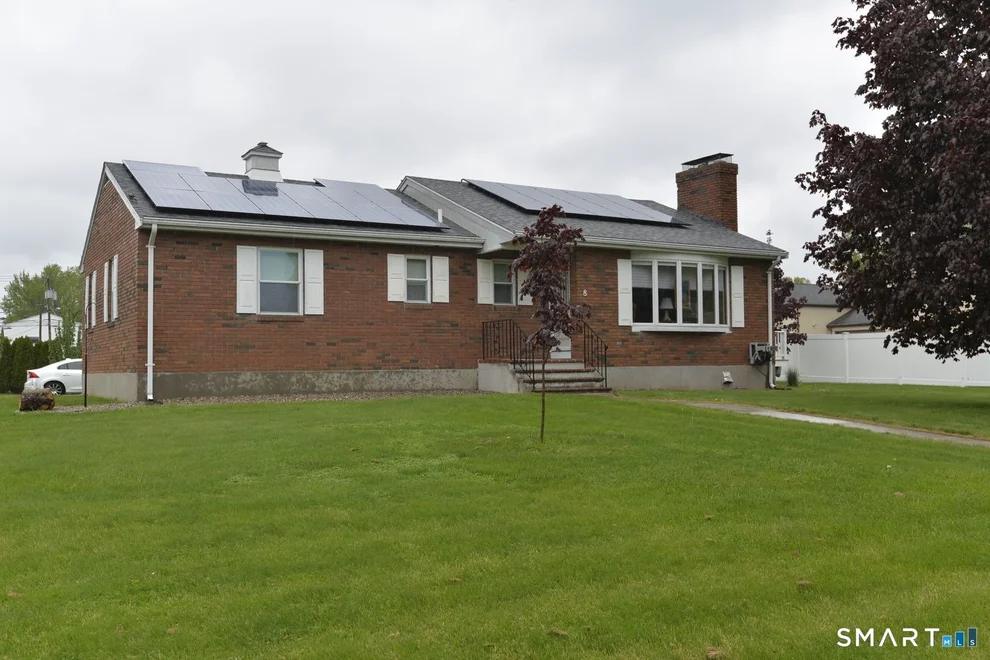 Unit for sale at 8 Dean Drive, Newington, CT 06111