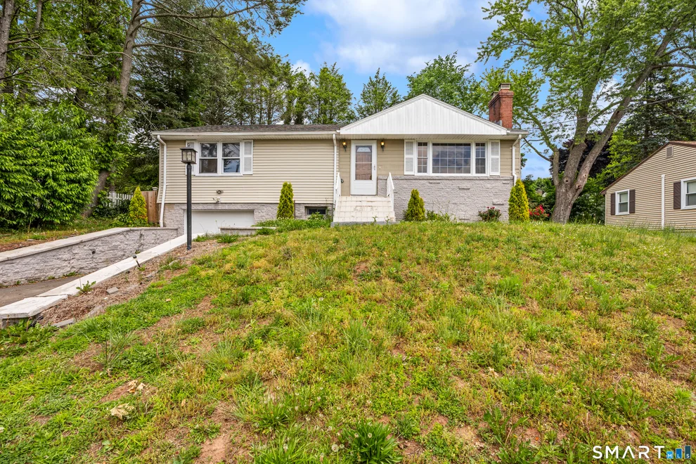 Unit for sale at 62 Springdale Street, Hamden, CT 06514