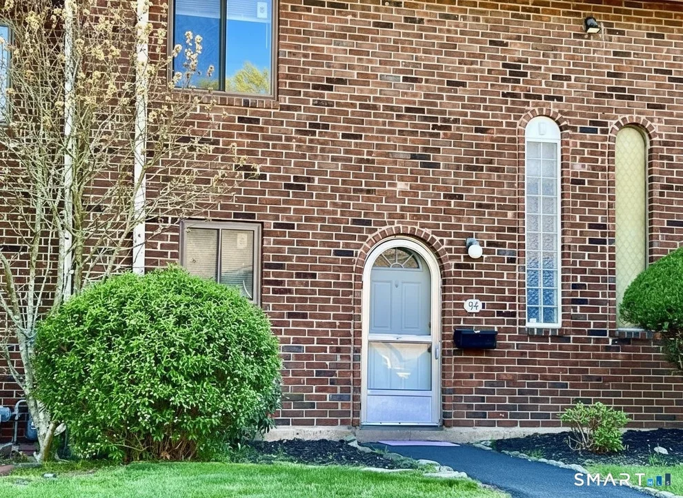 Unit for sale at 94 Wakefield Circle, East Hartford, CT 06118