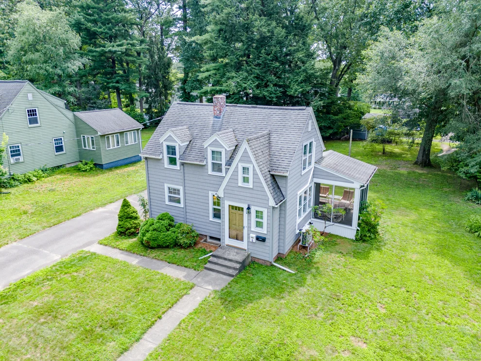 Unit for sale at 6 Jefferson Street, Enfield, CT 06082