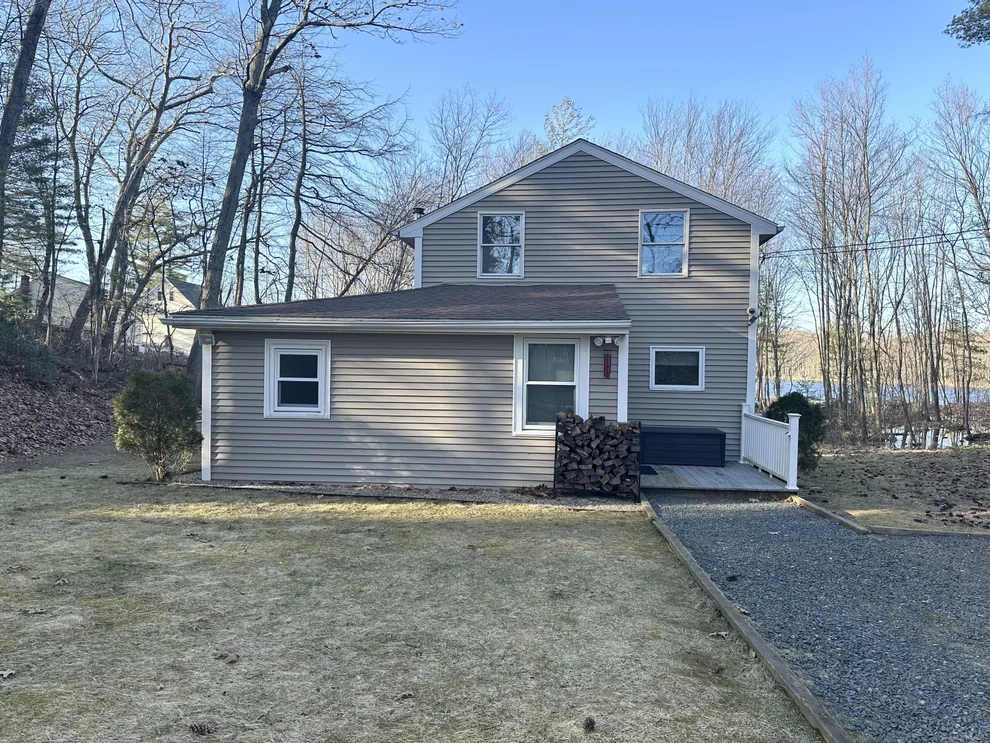 Unit for sale at 418 Lake Road, Suffield, CT 06093