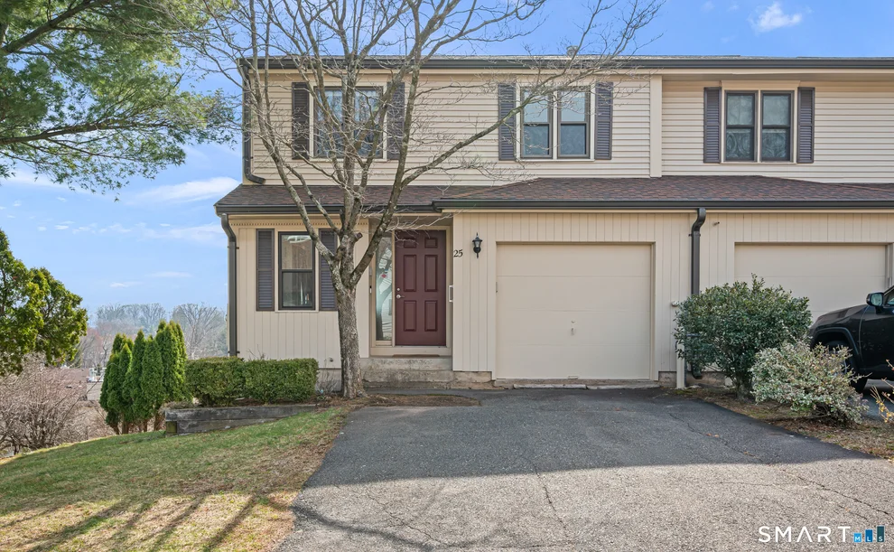 Unit for sale at 25 Tinsmith Crossing, Wethersfield, CT 06109