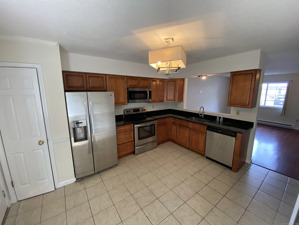 Unit for sale at 975 Meriden Road, Waterbury, CT 06705