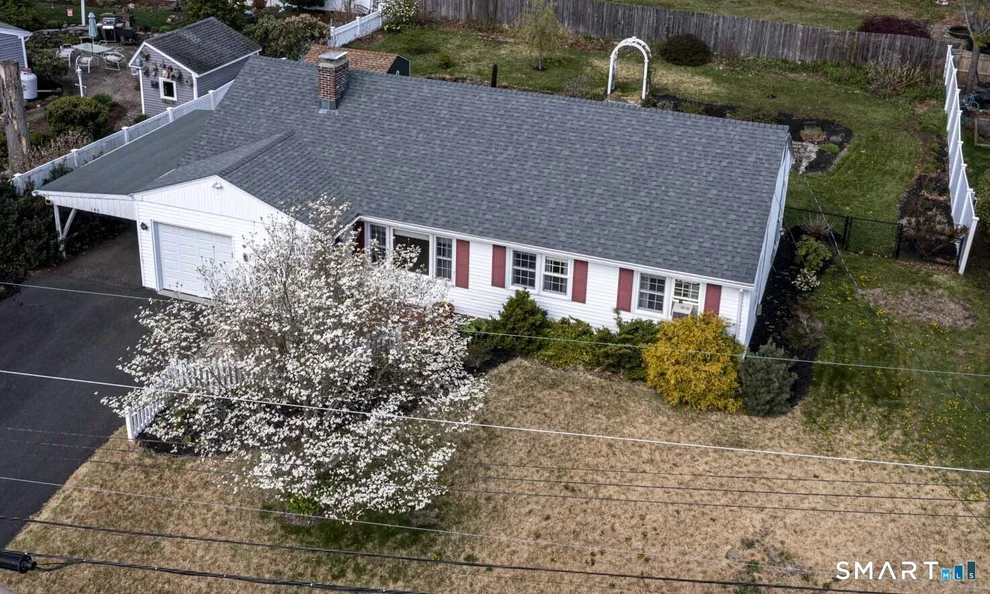Unit for sale at 140 Elizabeth Drive, Manchester, CT 06042