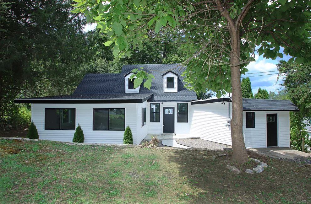 Unit for sale at 258 Prospect Street, Thomaston, CT 06787