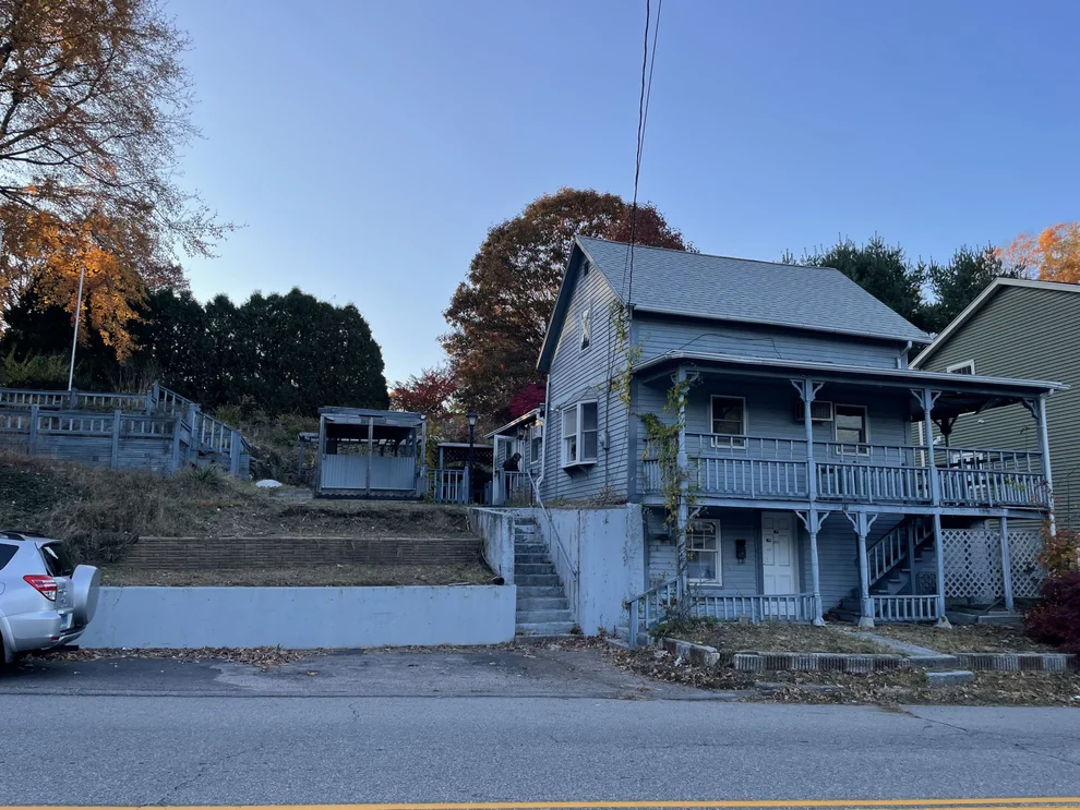 Unit for sale at 88 Merchants Avenue, Norwich, CT 06380