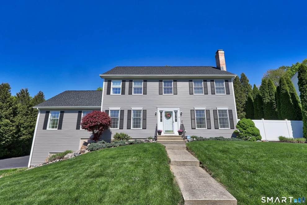 Unit for sale at 10 Fawn Meadow Drive, Naugatuck, CT 06770