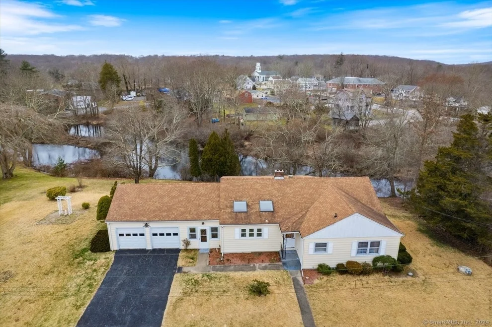 Unit for sale at 22 Jordan Terrace, Waterford, CT 06385