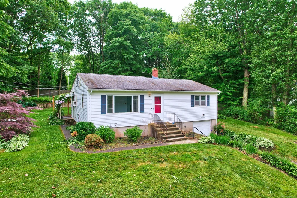 Unit for sale at 23 Williams Drive, Prospect, CT 06712