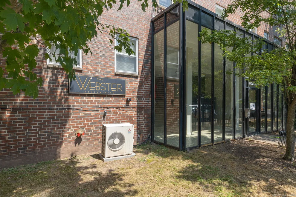 Unit for sale at 40 Owen Street, Hartford, CT 06105