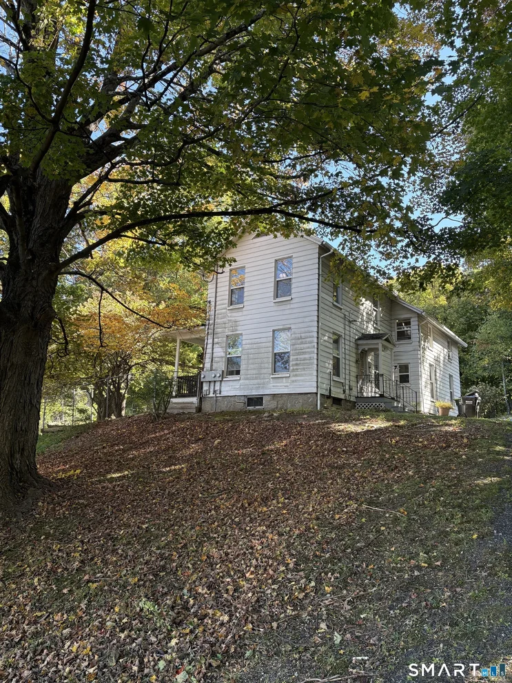 Unit for sale at 87 Woodruff Avenue, Watertown, CT 06795