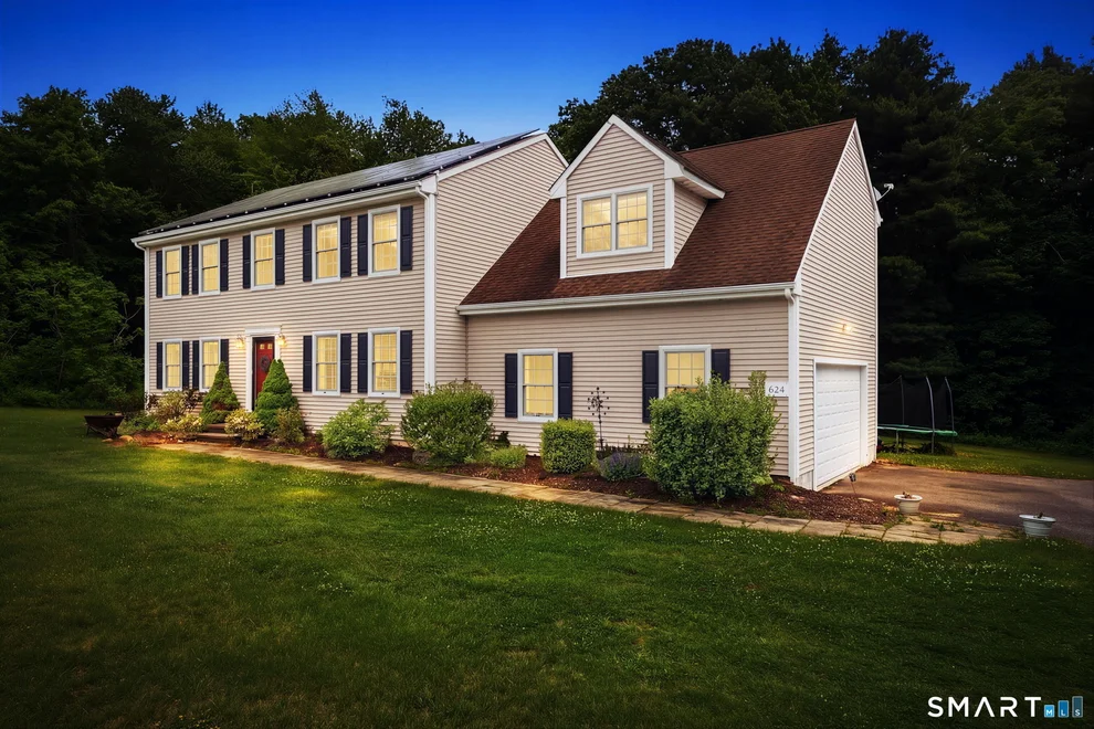 Unit for sale at 624 Hartford Road, Salem, CT 06420
