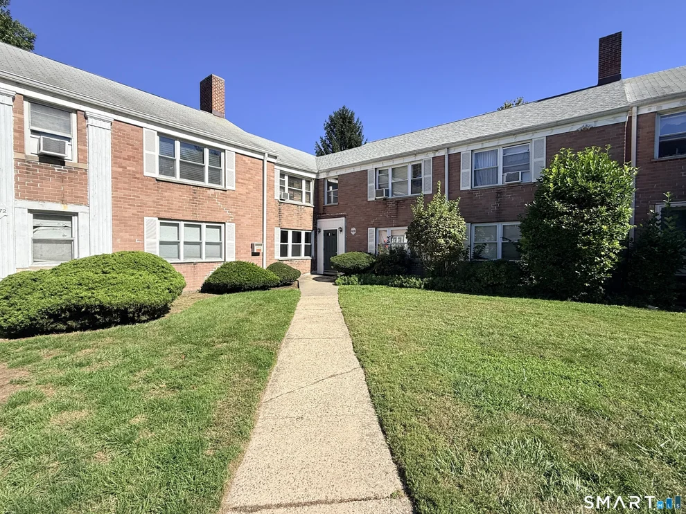 Unit for sale at 1076 Main Street, Stamford, CT 06902